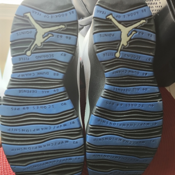 Air Jordan 10 Retro 2018 Orlando Pre-Owned Men's 10.5 - Picture 6 of 7